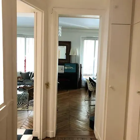 Appartamento Appartement D'Une Chambre Avec Vue Sur La Ville Et Wifi A Paris