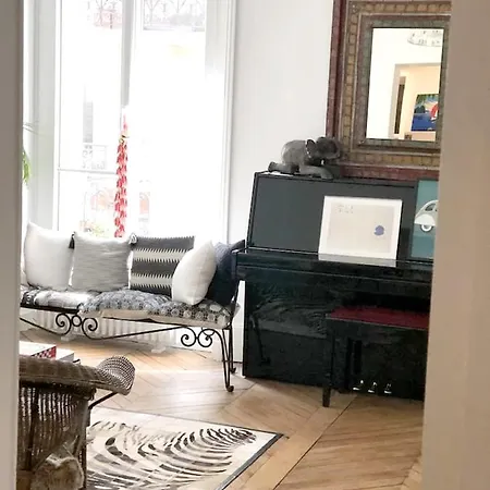 Appartamento Appartement D'Une Chambre Avec Vue Sur La Ville Et Wifi A Paris Parigi